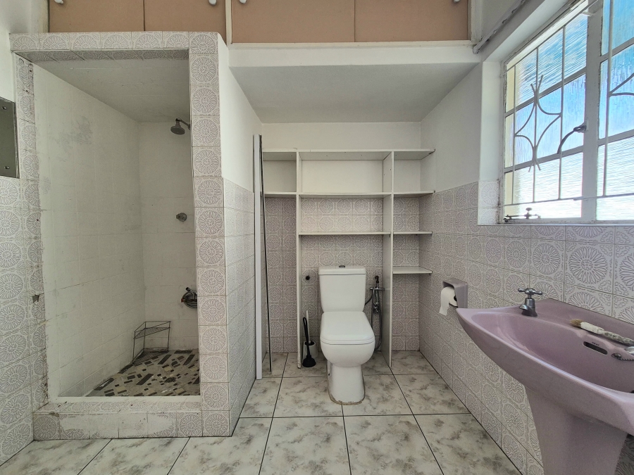 3 Bedroom Property for Sale in Wynberg Western Cape